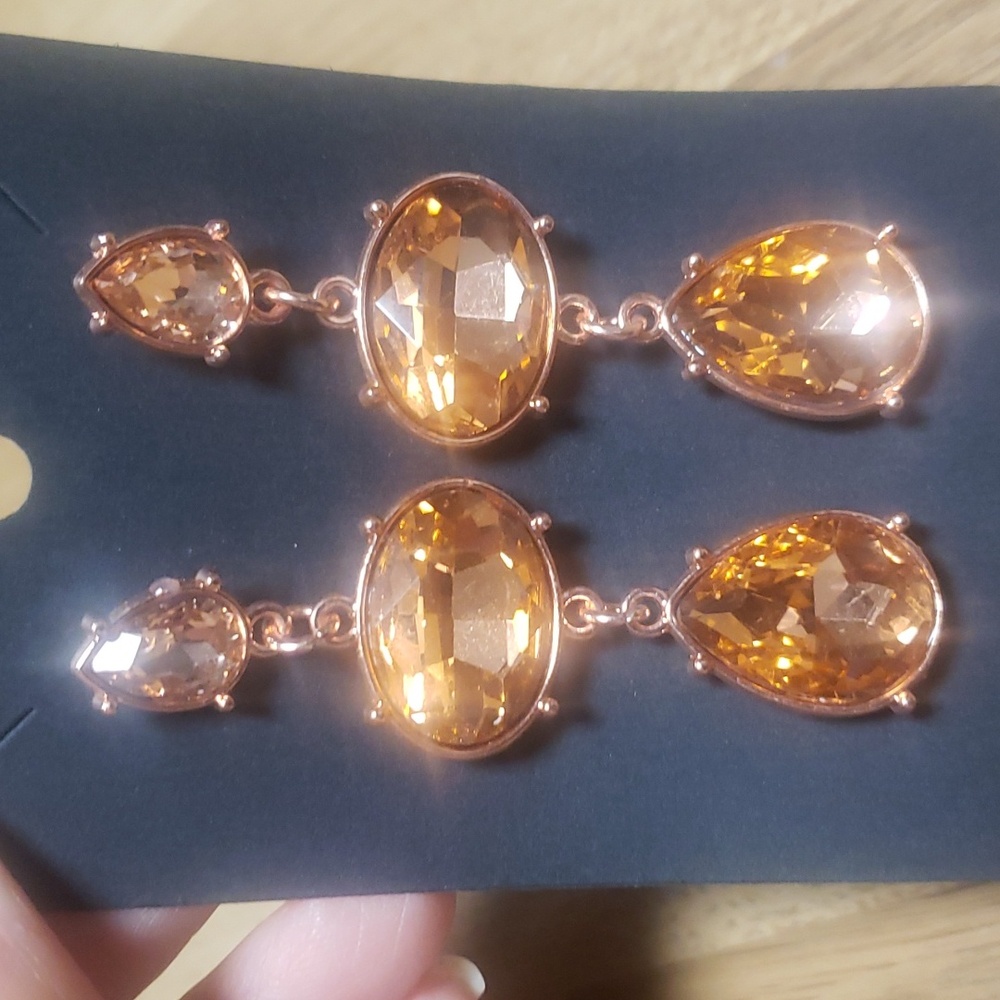 Blingy dangle earrings in rose gold